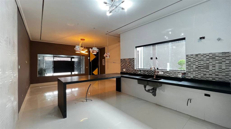 Imagem Casa com 3 Quartos à Venda, 135 m² em Caiçara - Praia Grande Imagem Casa com 3 Quartos à Venda, 135 m² em Caiçara - Praia Grande