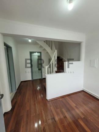 Imagem Casa com 3 Quartos à Venda, 120 m² em Brooklin - São Paulo Imagem Casa com 3 Quartos à Venda, 120 m² em Brooklin - São Paulo