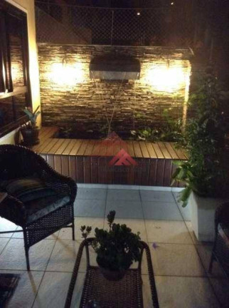 Imagem Casa com 4 Quartos à Venda, 380 m² em São Francisco - Niterói Imagem Casa com 4 Quartos à Venda, 380 m² em São Francisco - Niterói
