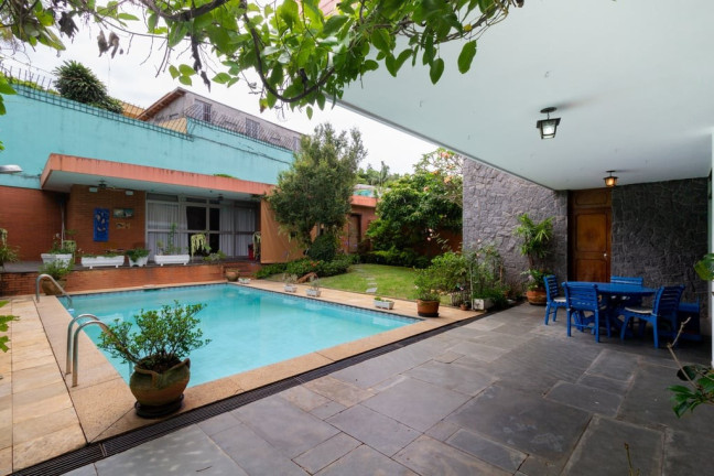 Imagem Casa com 4 Quartos à Venda, em Butantã - São Paulo Imagem Casa com 4 Quartos à Venda, em Butantã - São Paulo