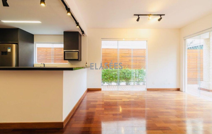 Imagem Imóvel com 3 Quartos à Venda, 300 m² em Morumbi - São Paulo Imagem Imóvel com 3 Quartos à Venda, 300 m² em Morumbi - São Paulo