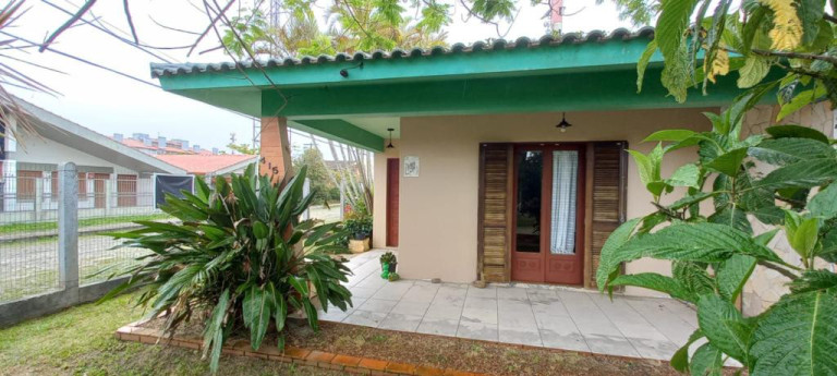 Imagem Casa com 4 Quartos à Venda, em Capão Novo - Capao Da Canoa Imagem Casa com 4 Quartos à Venda, em Capão Novo - Capao Da Canoa