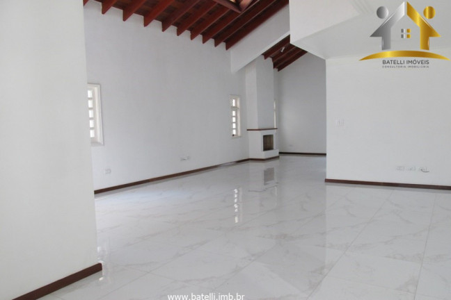 Imagem Casa de Condomínio com 3 Quartos à Venda, 330 m² em Alphaville - Santana De Parnaíba Imagem Casa de Condomínio com 3 Quartos à Venda, 330 m² em Alphaville - Santana De Parnaíba
