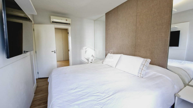 Imagem Imóvel com 4 Quartos à Venda, 244 m² em Vila Andrade - São Paulo Imagem Imóvel com 4 Quartos à Venda, 244 m² em Vila Andrade - São Paulo