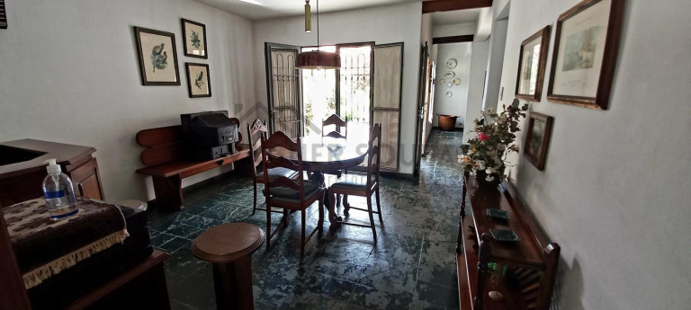 Imagem Casa com 3 Quartos à Venda, 330 m² em Zona 02 - Maringá Imagem Casa com 3 Quartos à Venda, 330 m² em Zona 02 - Maringá