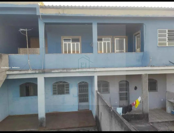 Casa com 4 Quartos à Venda, 300 m² em Califórnia - Itaguaí