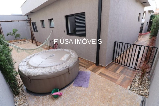 Imagem Casa com 3 Quartos à Venda, em Vila Do Golfe - Ribeirão Preto Imagem Casa com 3 Quartos à Venda, em Vila Do Golfe - Ribeirão Preto