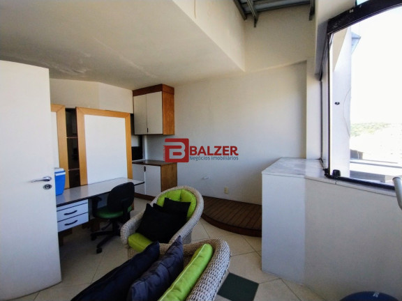 Imagem Cobertura com 3 Quartos à Venda, 309 m² em Centro - Florianópolis