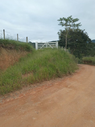 Imagem Chácara com 4 Quartos à Venda, 300 m² em Centro - Paraibuna Imagem Chácara com 4 Quartos à Venda, 300 m² em Centro - Paraibuna