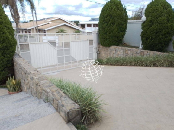 Imagem Casa com 4 Quartos à Venda, 606 m² em Vila Santista - Atibaia Imagem Casa com 4 Quartos à Venda, 606 m² em Vila Santista - Atibaia