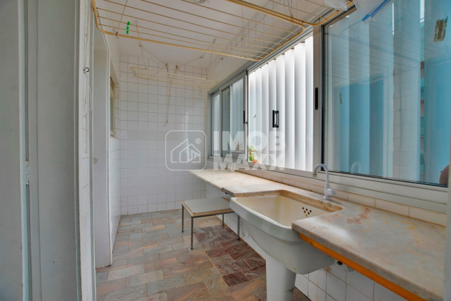 Imagem Apartamento com 3 Quartos à Venda, 120 m² em Asa Sul - Brasília Imagem Apartamento com 3 Quartos à Venda, 120 m² em Asa Sul - Brasília