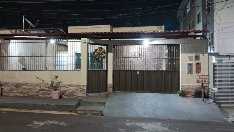 Imagem Casa com 4 Quartos à Venda, 190 m² em Parque 10 De Novembro - Manaus Imagem Casa com 4 Quartos à Venda, 190 m² em Parque 10 De Novembro - Manaus