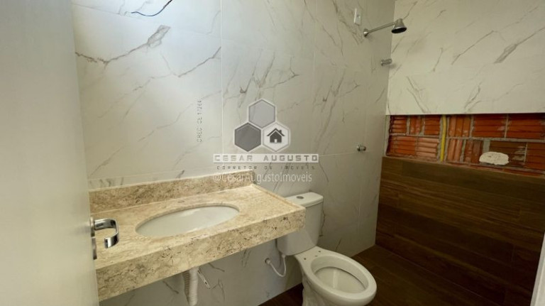 Imagem Casa com 4 Quartos à Venda, 127 m² em Centro - Eusébio Imagem Casa com 4 Quartos à Venda, 127 m² em Centro - Eusébio