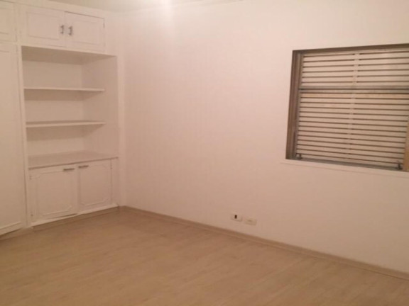 Imagem Imóvel com 3 Quartos à Venda, 170 m² em Jardim Europa - São Paulo Imagem Imóvel com 3 Quartos à Venda, 170 m² em Jardim Europa - São Paulo