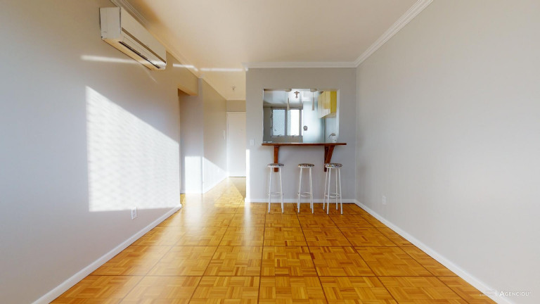 Imagem Apartamento com 1 Quarto à Venda, 45 m² em Centro Histórico - Porto Alegre Imagem Apartamento com 1 Quarto à Venda, 45 m² em Centro Histórico - Porto Alegre