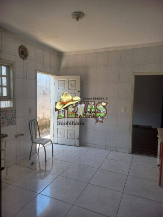 Imagem Casa com 3 Quartos à Venda, 250 m² em Jardim Lucinda - São Paulo Imagem Casa com 3 Quartos à Venda, 250 m² em Jardim Lucinda - São Paulo