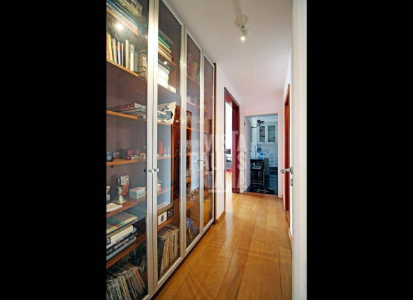 Imagem Apartamento com 3 Quartos à Venda, 168 m² em Itaim Bibi - São Paulo Imagem Apartamento com 3 Quartos à Venda, 168 m² em Itaim Bibi - São Paulo