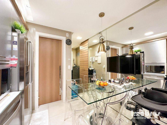 Imagem Apartamento com 2 Quartos à Venda, 110 m² em Meireles - Fortaleza Imagem Apartamento com 2 Quartos à Venda, 110 m² em Meireles - Fortaleza
