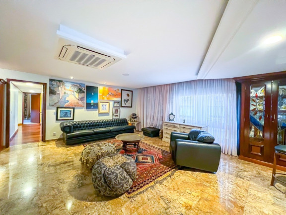 Imagem Apartamento com 3 Quartos à Venda, 240 m² em Moinhos De Vento - Porto Alegre Imagem Apartamento com 3 Quartos à Venda, 240 m² em Moinhos De Vento - Porto Alegre