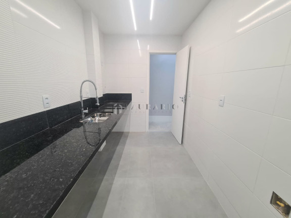 Imagem Apartamento com 3 Quartos à Venda, 100 m² em Copacabana - Rio De Janeiro Imagem Apartamento com 3 Quartos à Venda, 100 m² em Copacabana - Rio De Janeiro