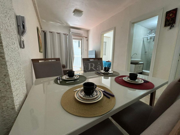 Imagem Apartamento com 2 Quartos à Venda, 76 m² em Centro - Balneário Camboriú