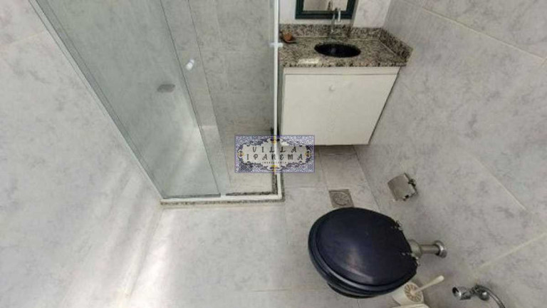 Imagem Apartamento com 3 Quartos à Venda, 120 m² em Laranjeiras - Rio De Janeiro Imagem Apartamento com 3 Quartos à Venda, 120 m² em Laranjeiras - Rio De Janeiro