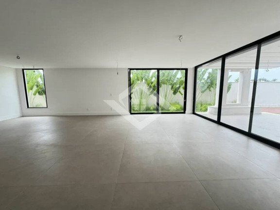 Imagem Casa com 5 Quartos à Venda, 600 m² em Barra Da Tijuca - Rio De Janeiro Imagem Casa com 5 Quartos à Venda, 600 m² em Barra Da Tijuca - Rio De Janeiro