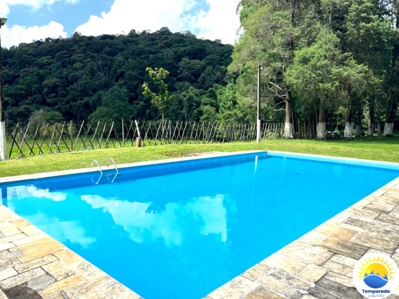 Imagem Imóvel com 6 Quartos para Alugar ou Temporada, em Meia Légua - Juquitiba Imagem Imóvel com 6 Quartos para Alugar ou Temporada, em Meia Légua - Juquitiba