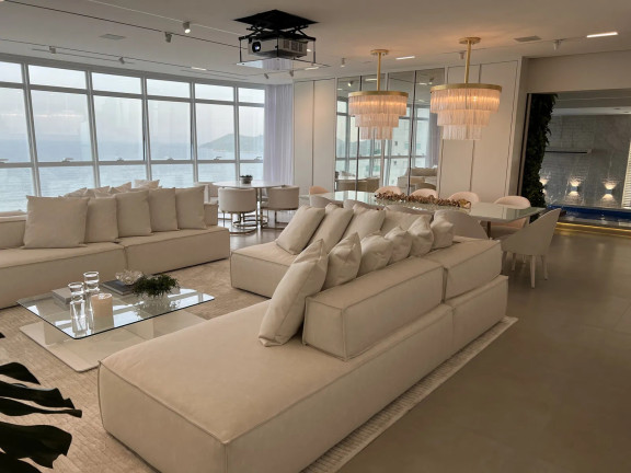 Apartamento com 4 Quartos à Venda, 313 m² em Centro - Balneário Camboriú
