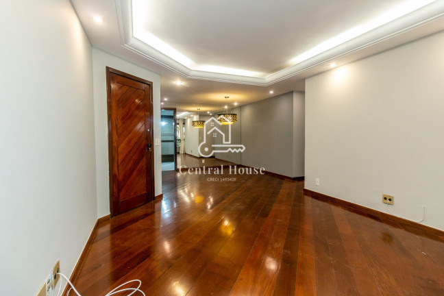 Imagem Apartamento com 4 Quartos para Alugar, 140 m² em Moema - São Paulo