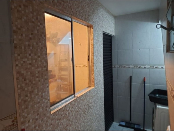 Imagem Casa com 4 Quartos à Venda, 94 m² em Vila Assunção - Praia Grande Imagem Casa com 4 Quartos à Venda, 94 m² em Vila Assunção - Praia Grande