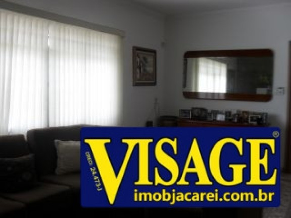 Imagem Casa com 3 Quartos à Venda, em Centro - Jacareí Imagem Casa com 3 Quartos à Venda, em Centro - Jacareí