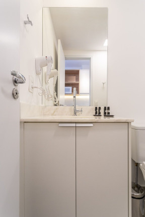 Imagem Apartamento com 1 Quarto para Alugar, 28 m² em Consolação - São Paulo