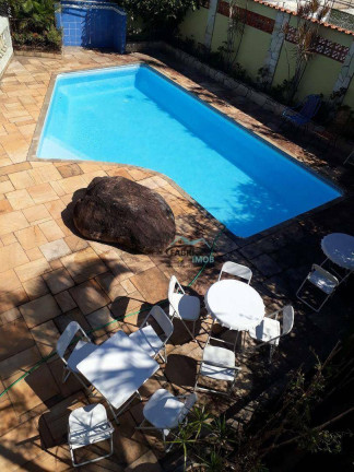 Imagem Casa com 3 Quartos à Venda, 330 m² em Jardim Ipê - Sorocaba Imagem Casa com 3 Quartos à Venda, 330 m² em Jardim Ipê - Sorocaba
