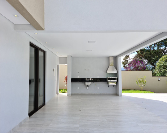 Imagem Casa com 5 Quartos à Venda, 348 m² em Medeiros - Jundiaí Imagem Casa com 5 Quartos à Venda, 348 m² em Medeiros - Jundiaí