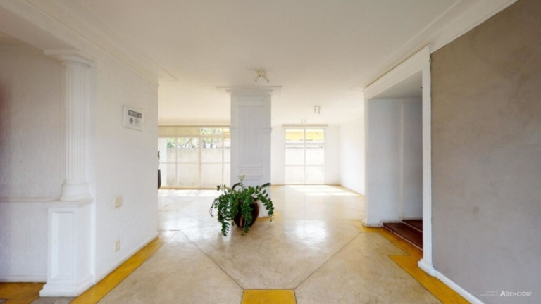 Imagem Casa com 7 Quartos à Venda, em Vila Madalena - São Paulo Imagem Casa com 7 Quartos à Venda, em Vila Madalena - São Paulo