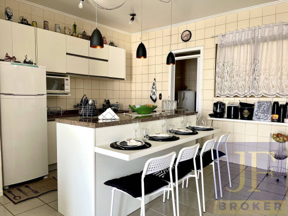 Imagem Apartamento com 4 Quartos para Temporada, 100 m² em Canasvieiras - Florianópolis Imagem Apartamento com 4 Quartos para Temporada, 100 m² em Canasvieiras - Florianópolis