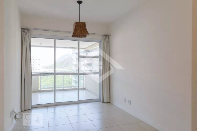 Imagem Apartamento com 2 Quartos à Venda, 70 m² em Barra Da Tijuca - Rio De Janeiro Imagem Apartamento com 2 Quartos à Venda, 70 m² em Barra Da Tijuca - Rio De Janeiro