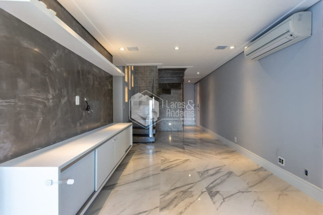 Imagem Imóvel com 3 Quartos à Venda, 190 m² em Jardim Prudência - São Paulo Imagem Imóvel com 3 Quartos à Venda, 190 m² em Jardim Prudência - São Paulo