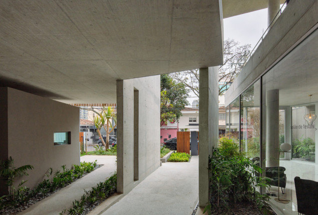 Imagem Imóvel com 2 Quartos à Venda,  em Vila Olímpia - São Paulo