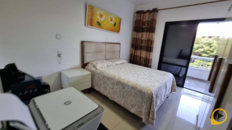 Imagem Apartamento com 3 Quartos à Venda, 256 m² Imagem Apartamento com 3 Quartos à Venda, 256 m²