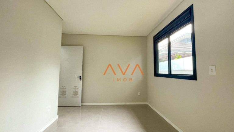 Imagem Casa com 3 Quartos à Venda, 112 m² em Rio Vermelho - Florianópolis Imagem Casa com 3 Quartos à Venda, 112 m² em Rio Vermelho - Florianópolis