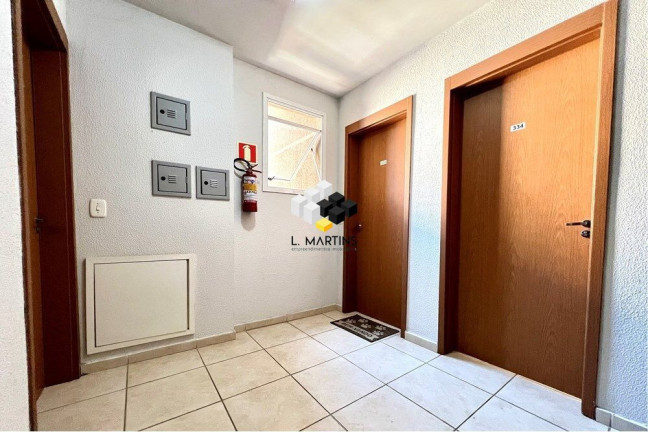 Imagem Apartamento com 2 Quartos à Venda, 47 m² em Olaria - Canoas Imagem Apartamento com 2 Quartos à Venda, 47 m² em Olaria - Canoas