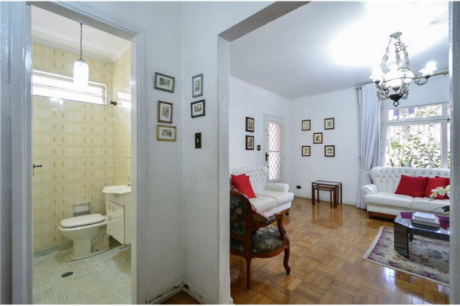 Imagem Casa com 3 Quartos à Venda, em Pinheiros - São Paulo Imagem Casa com 3 Quartos à Venda, em Pinheiros - São Paulo