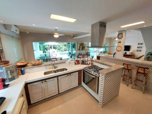 Imagem Casa com 5 Quartos à Venda, 297 m² em Riviera Módulo 20 - Bertioga Imagem Casa com 5 Quartos à Venda, 297 m² em Riviera Módulo 20 - Bertioga
