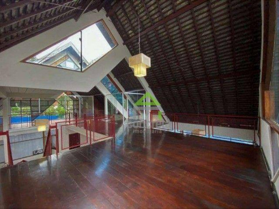 Imagem Casa com 8 Quartos à Venda, 508 m² em Vila Santo Antônio - Cotia Imagem Casa com 8 Quartos à Venda, 508 m² em Vila Santo Antônio - Cotia