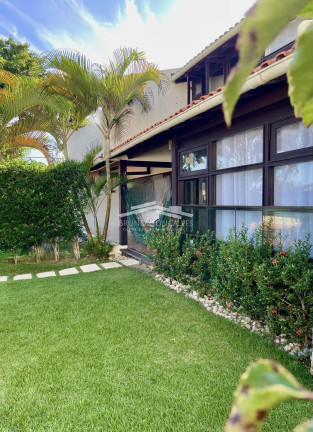 Imagem Casa com 2 Quartos à Venda, 102 m² em Centro - Porto Seguro Imagem Casa com 2 Quartos à Venda, 102 m² em Centro - Porto Seguro