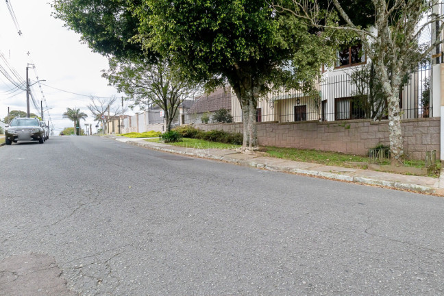 Imagem Casa com 5 Quartos à Venda, 401 m² em Santa Felicidade - Curitiba