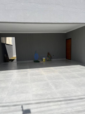 Imagem Casa com 3 Quartos à Venda, 300 m² em Residencial Flor Do Cerrado - Anápolis Imagem Casa com 3 Quartos à Venda, 300 m² em Residencial Flor Do Cerrado - Anápolis