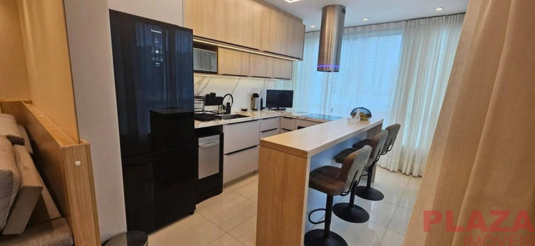Imagem Apartamento com 3 Quartos à Venda, 100 m² em Pioneiros - Balneário Camboriú Imagem Apartamento com 3 Quartos à Venda, 100 m² em Pioneiros - Balneário Camboriú